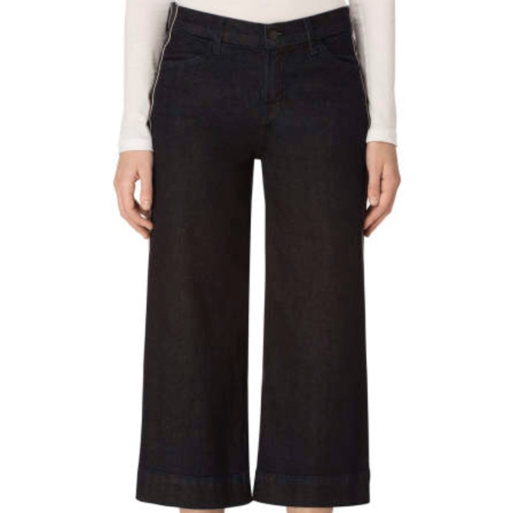 Jeans . Women’s clothes .. Jbrand